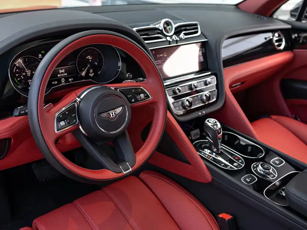 BENTLEY TIMYUE PLUG IN HYBRID