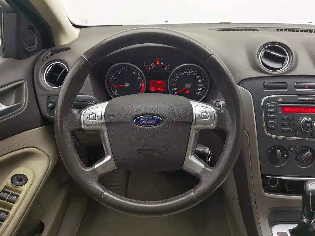 Ford Mondeo Zhisheng — миниатюра 11
