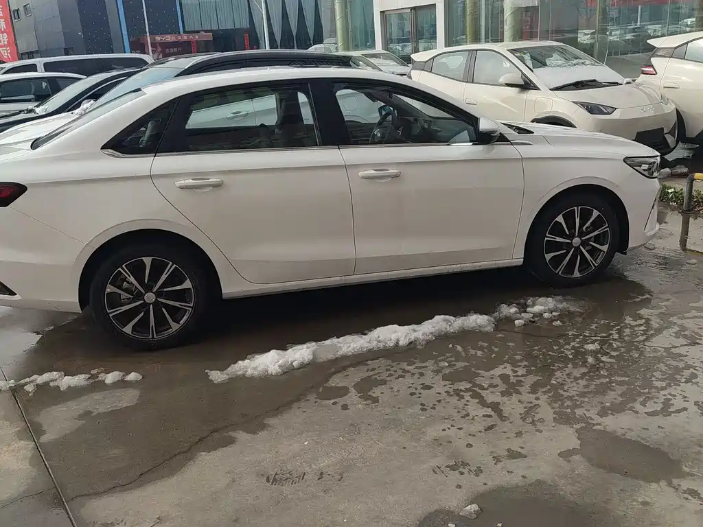 GEELY AUTOMOBILE EMGRAND