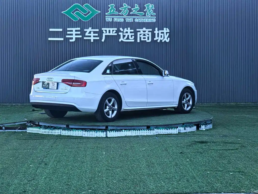 Audi A4L — миниатюра 21
