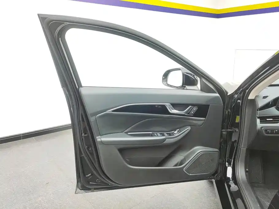 Bestune B70 — миниатюра 7