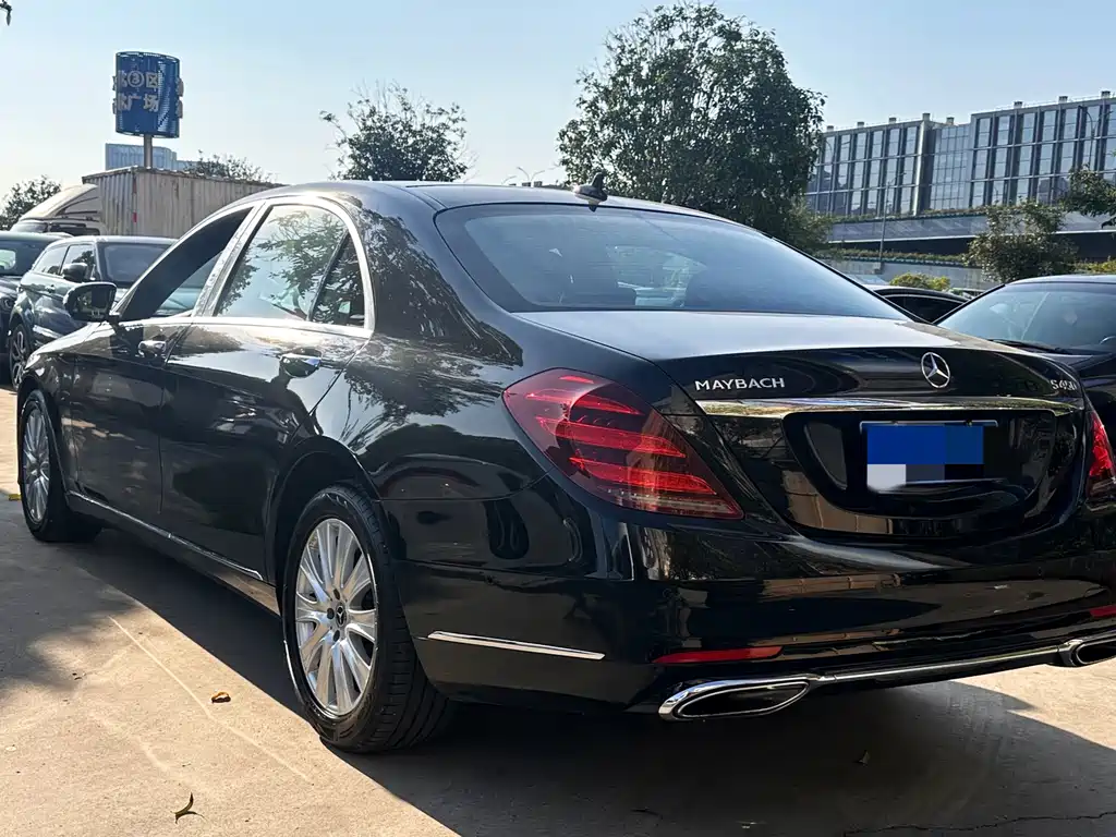 Mercedes-Benz S-Class — миниатюра 4