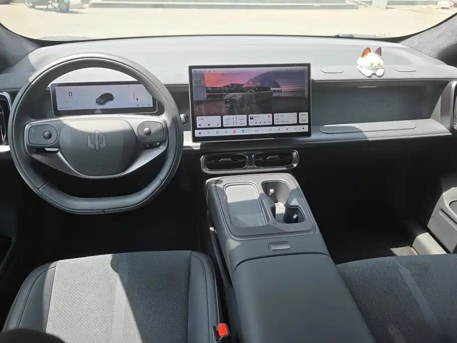 Leapmotor Leapmotor Lafa5 — миниатюра 12