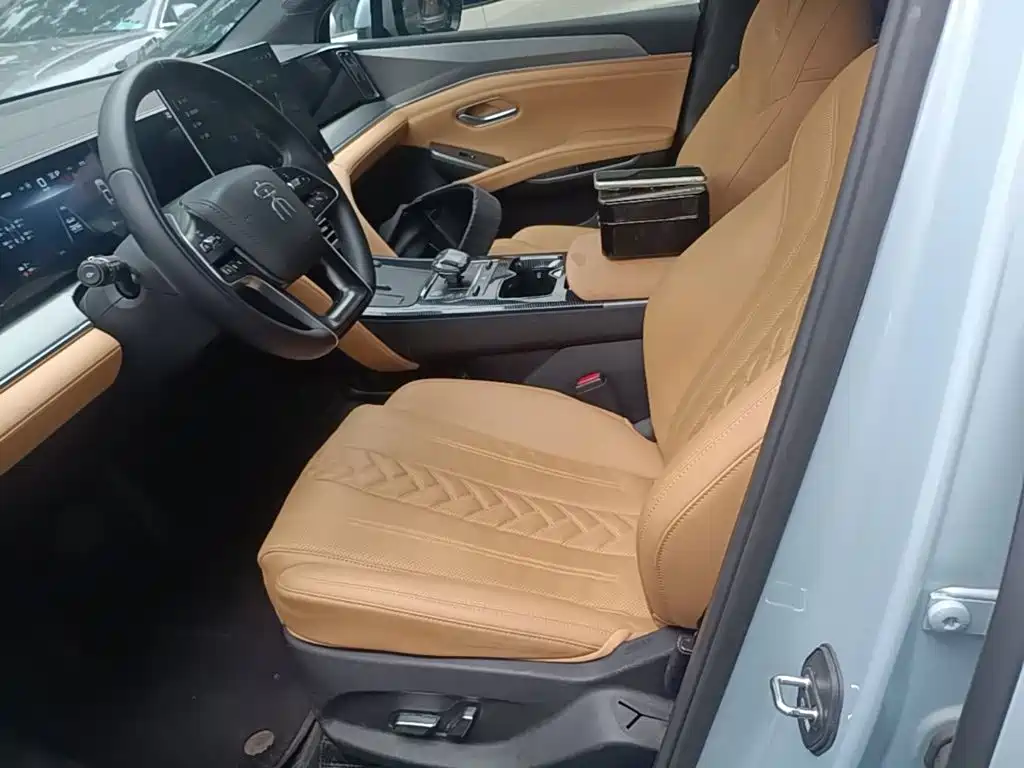 BYD L DM-i — миниатюра 15