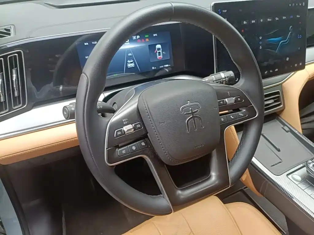 BYD L DM-i — миниатюра 11