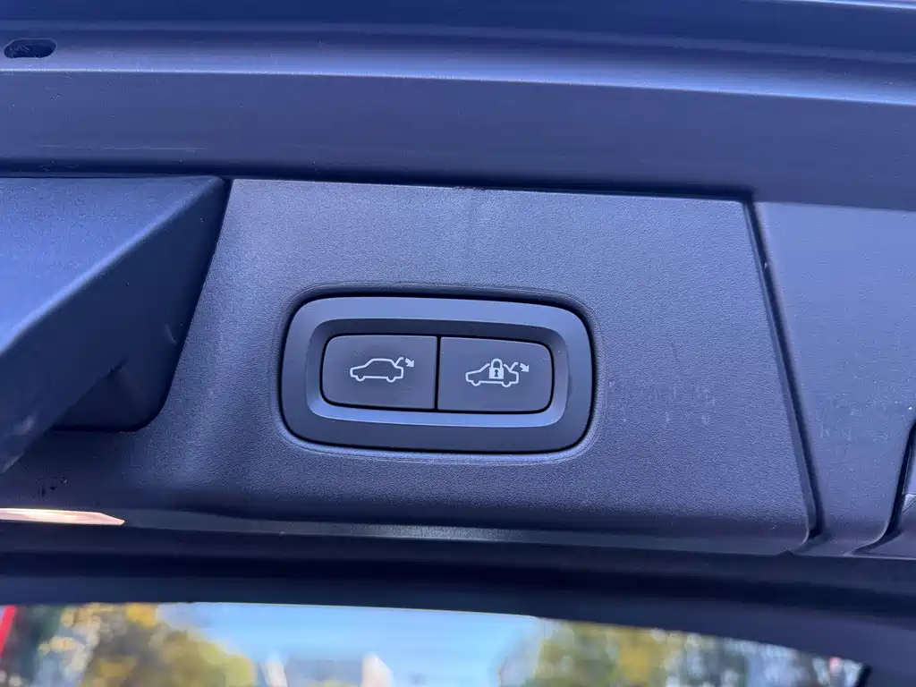 Volvo V90 — миниатюра 18