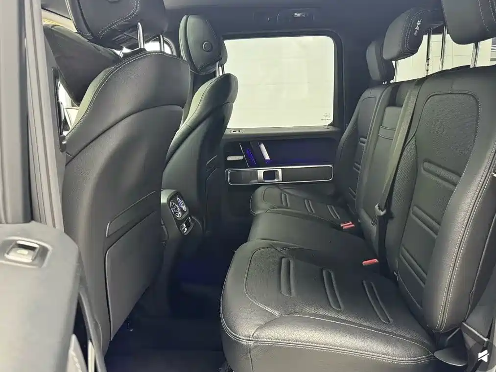 Mercedes-Benz G-Class — миниатюра 6