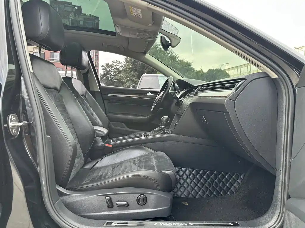 Volkswagen Magotan — миниатюра 6