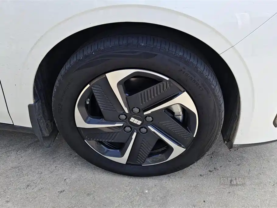 GEELY GALAXY GALAXY L6