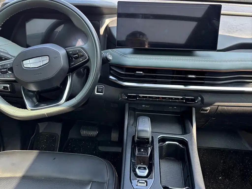 Geely Haoyue L — миниатюра 6