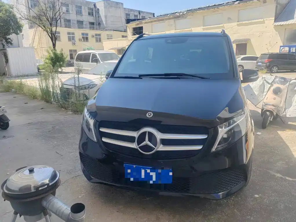 Mercedes-Benz V-Class — миниатюра 2