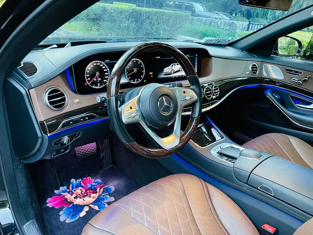 Mercedes-Benz S-Class — миниатюра 13