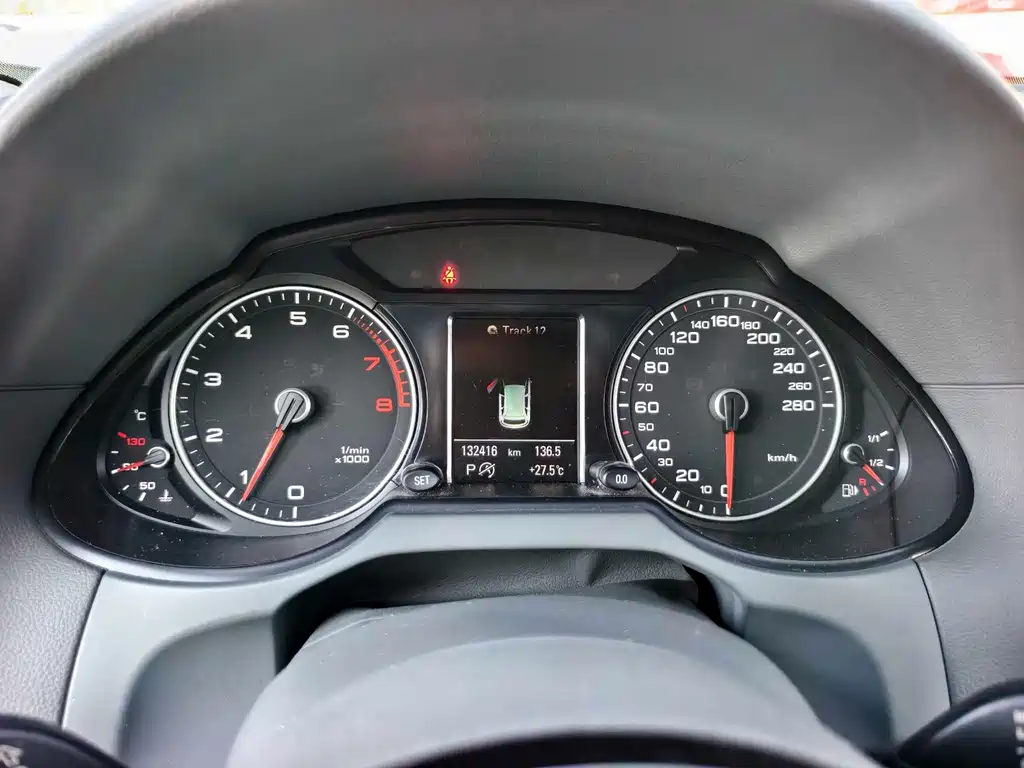 Audi Q5 — миниатюра 7