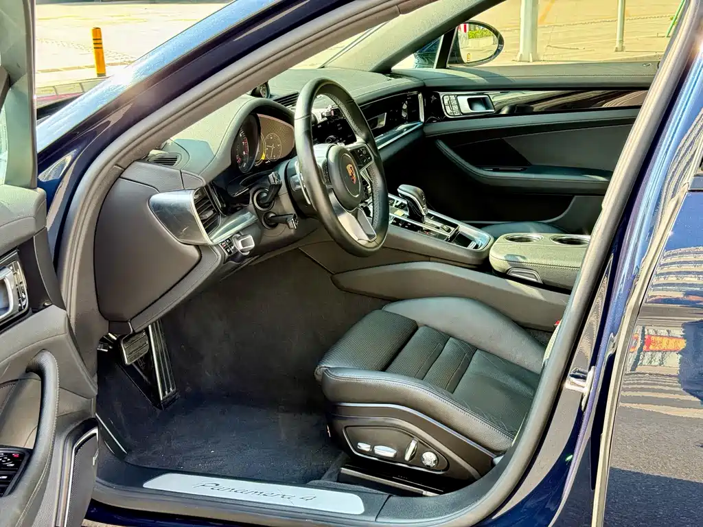 Porsche Panamera Hybrid — миниатюра 4