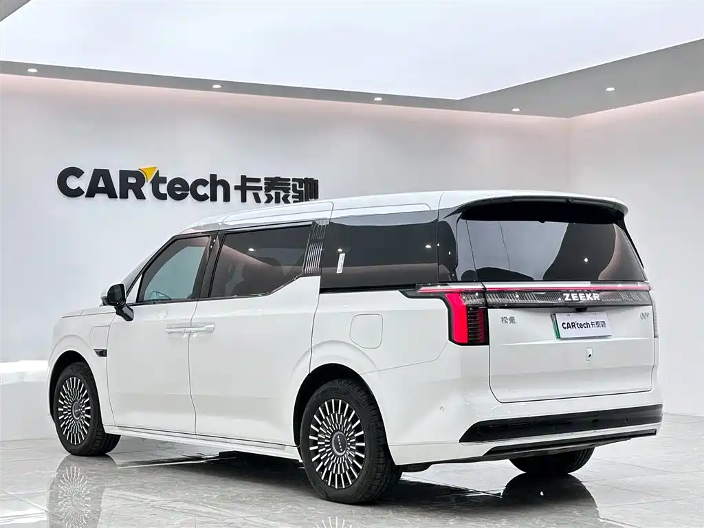 ZEEKR EXTREME KRYPTON 009