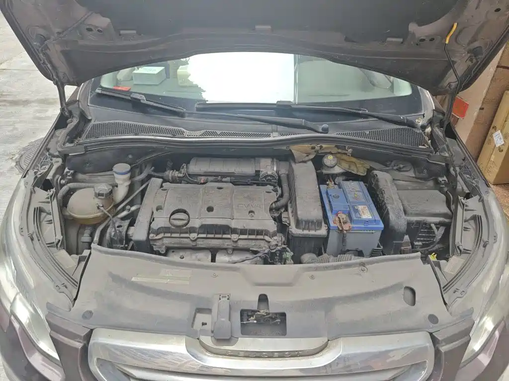 Peugeot 2008 — миниатюра 16