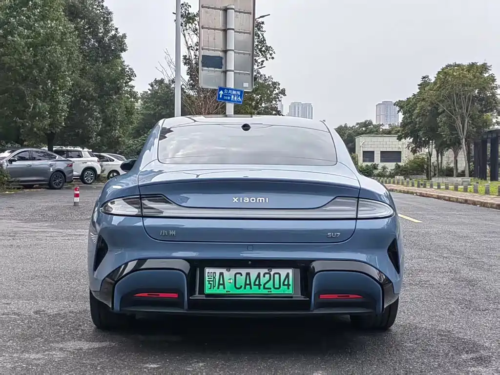 Xiaomi SU7 — миниатюра 8