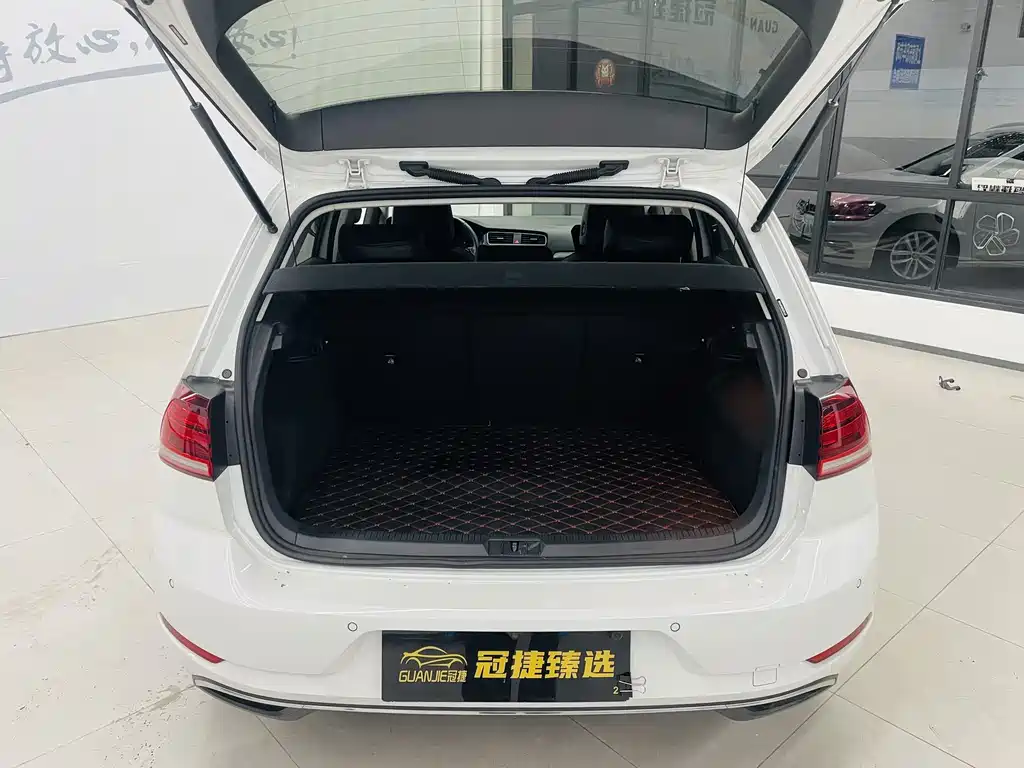 Volkswagen Golf — миниатюра 15
