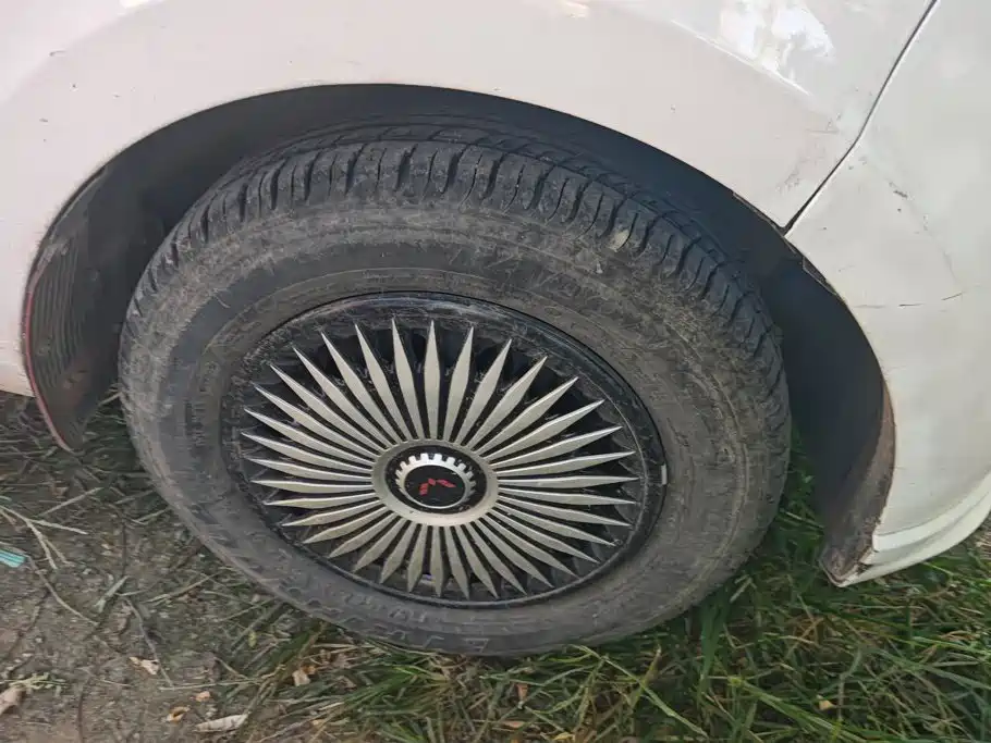 Wuling Hongguang — миниатюра 6