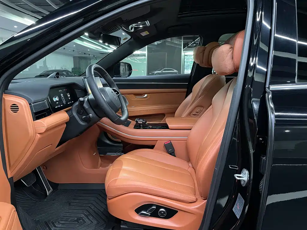 AITO ASK THE WORLD M7