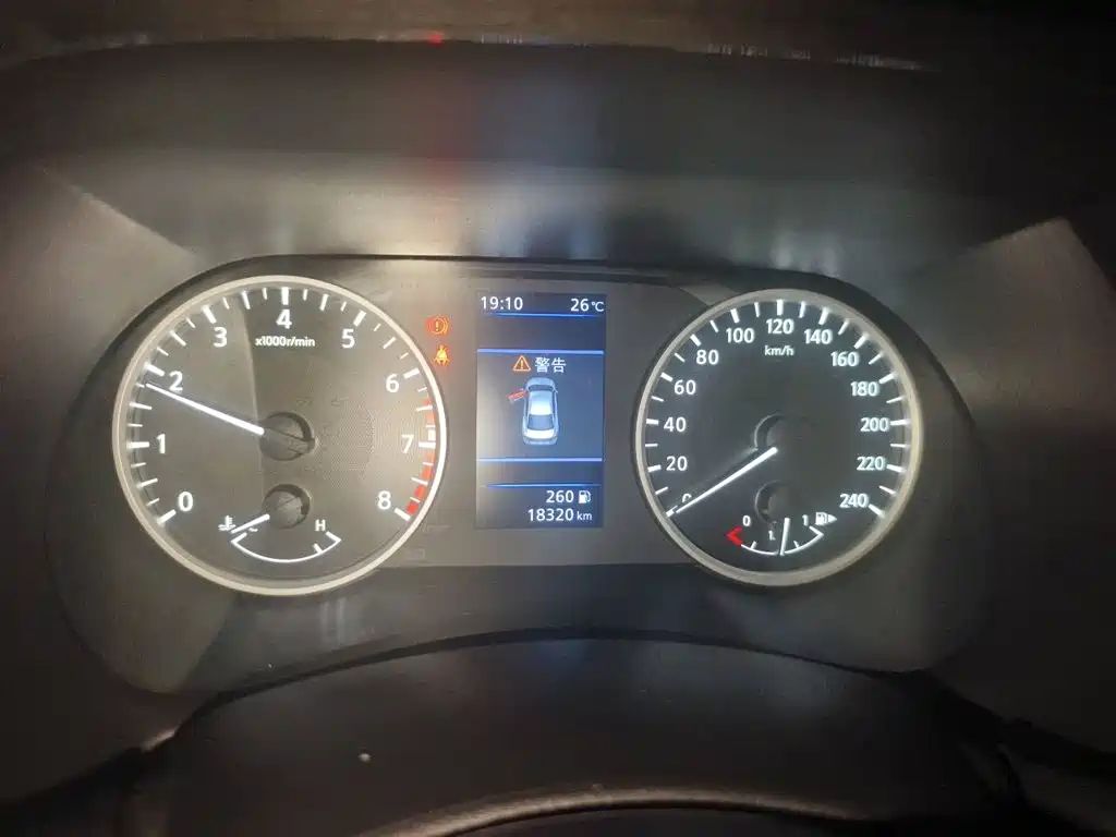 Nissan Sylphy — миниатюра 8
