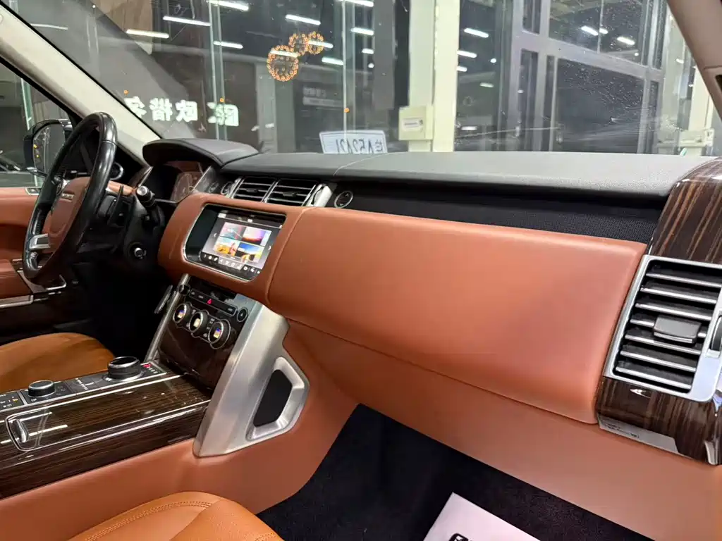 Land Rover Range Rover 2017 3.0 SC V6 Vogue