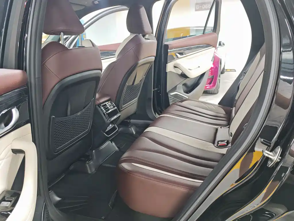 GEELY AUTOMOBILE XINGYUE L