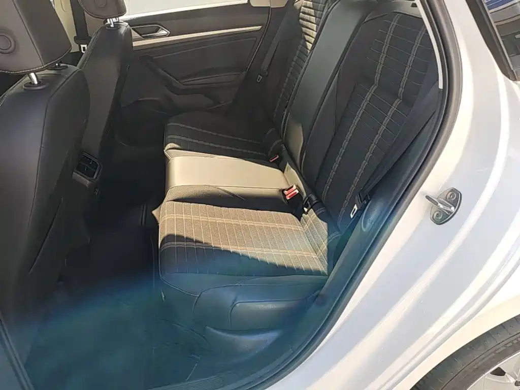 Volkswagen Lavida — миниатюра 17