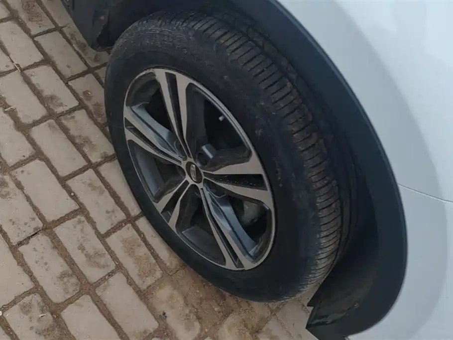 GEELY AUTOMOBILE BOYUE