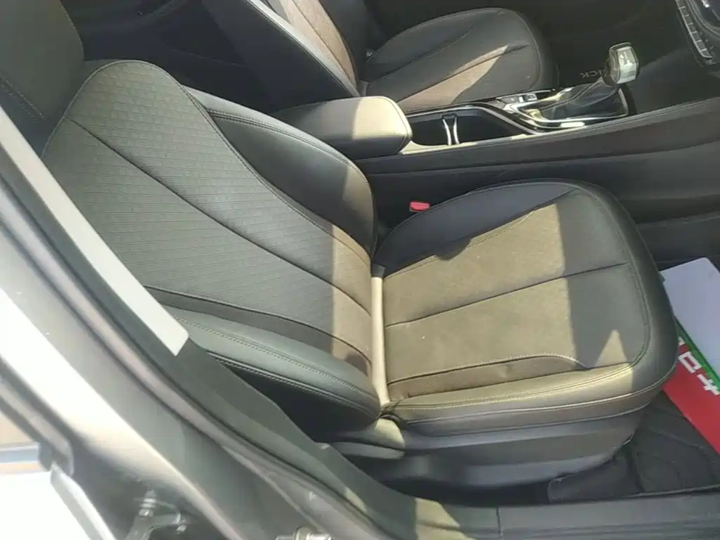 Buick Verano — миниатюра 25
