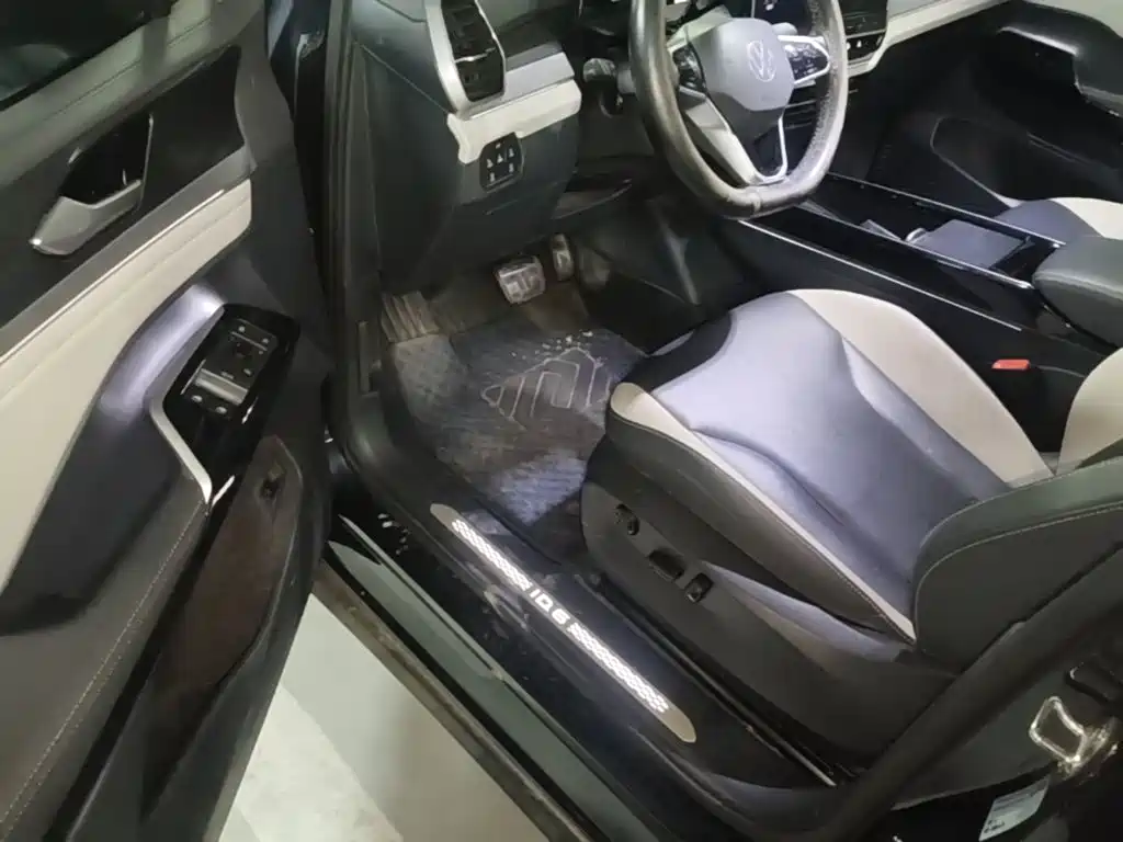 Volkswagen ID.6 Crozz — миниатюра 16