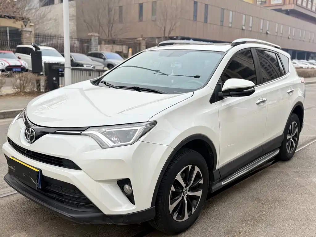 TOYOTA RAV4 RONGFANG