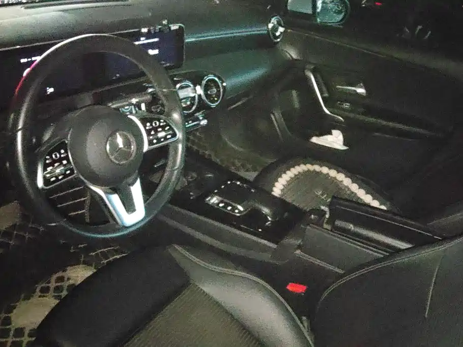 Mercedes-Benz A-Class (Import) — миниатюра 12