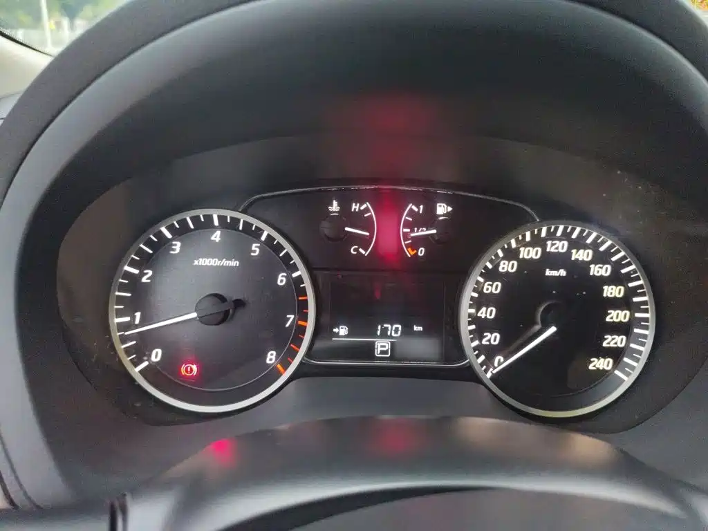 Nissan Sylphy — миниатюра 4