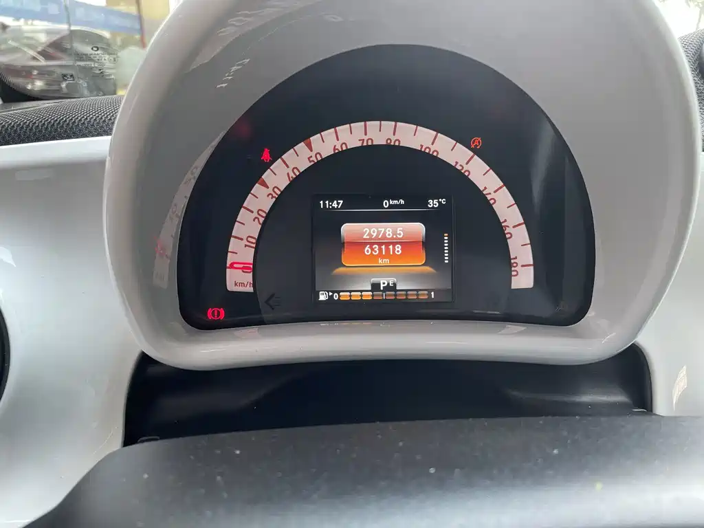 smart Smart Fortwo — миниатюра 11