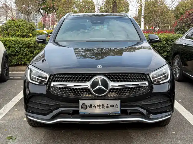MERCEDES-BENZ GLC 2020