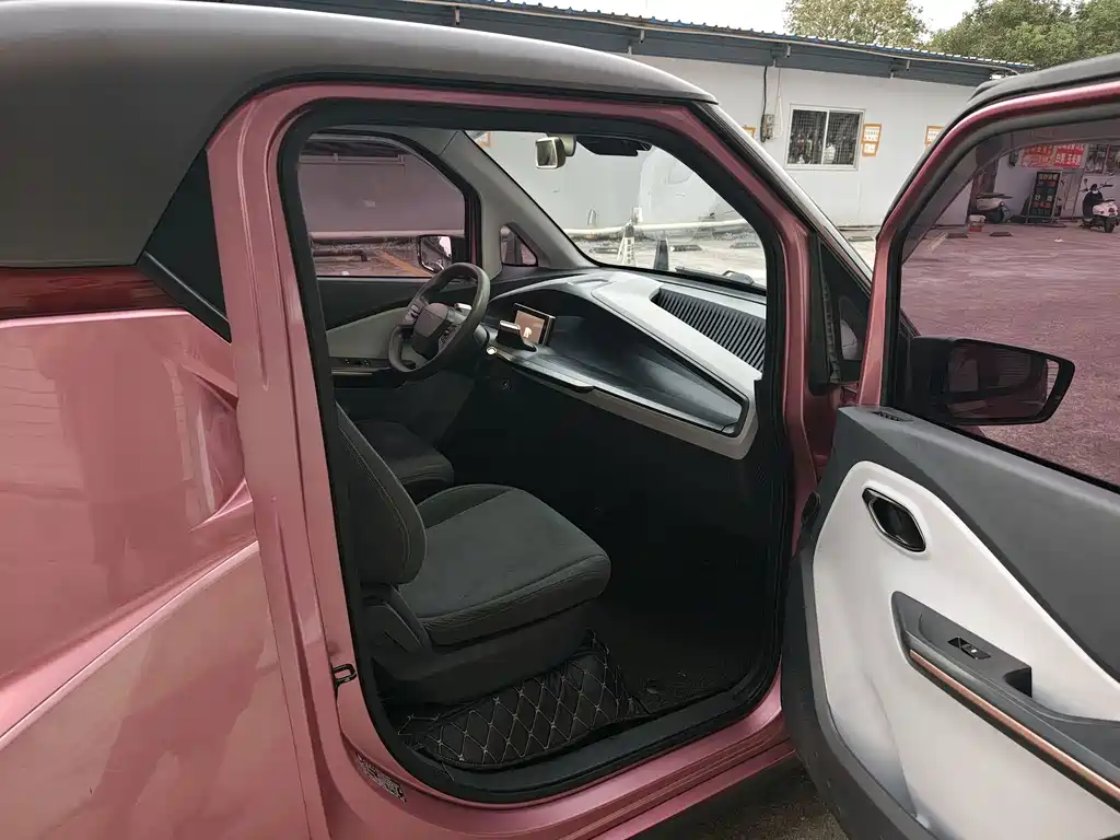 Baojun E200 — миниатюра 7