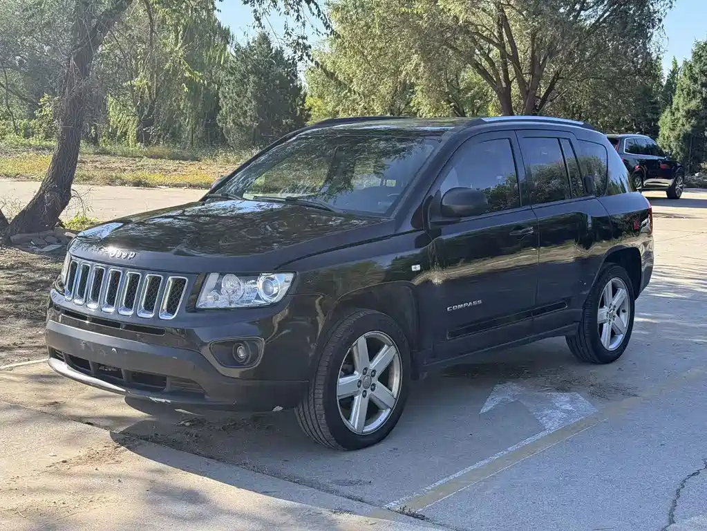Jeep Compass (Import)