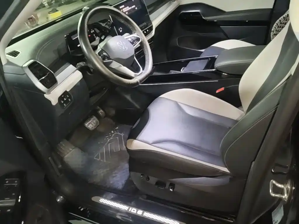 Volkswagen ID.6 Crozz — миниатюра 15