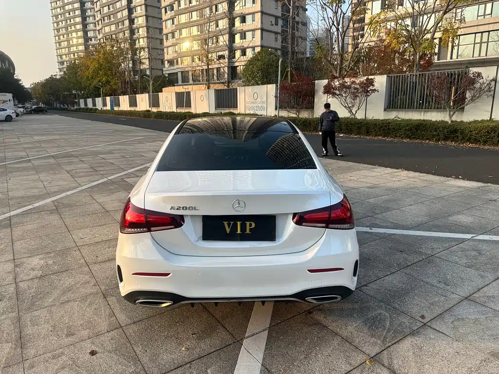 MERCEDES-BENZ A CLASS