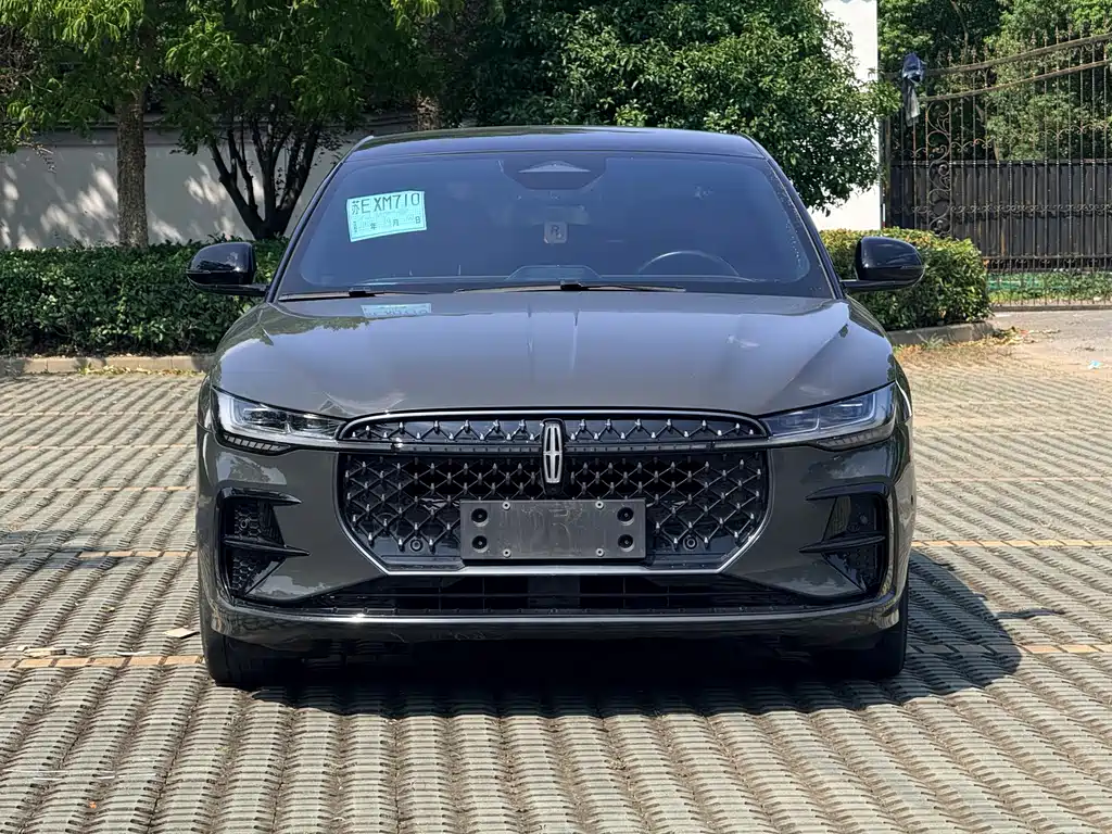 Lincoln Z — миниатюра 2