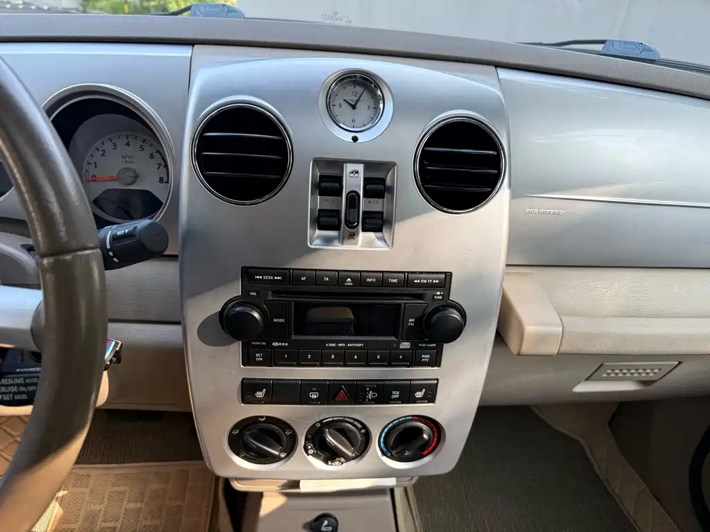 Chrysler PT Cruiser — миниатюра 8