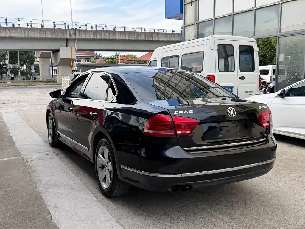 Volkswagen Passat 2014 1.8TSI DSG