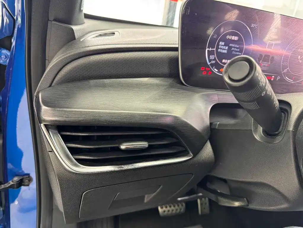 Buick Verano — миниатюра 25