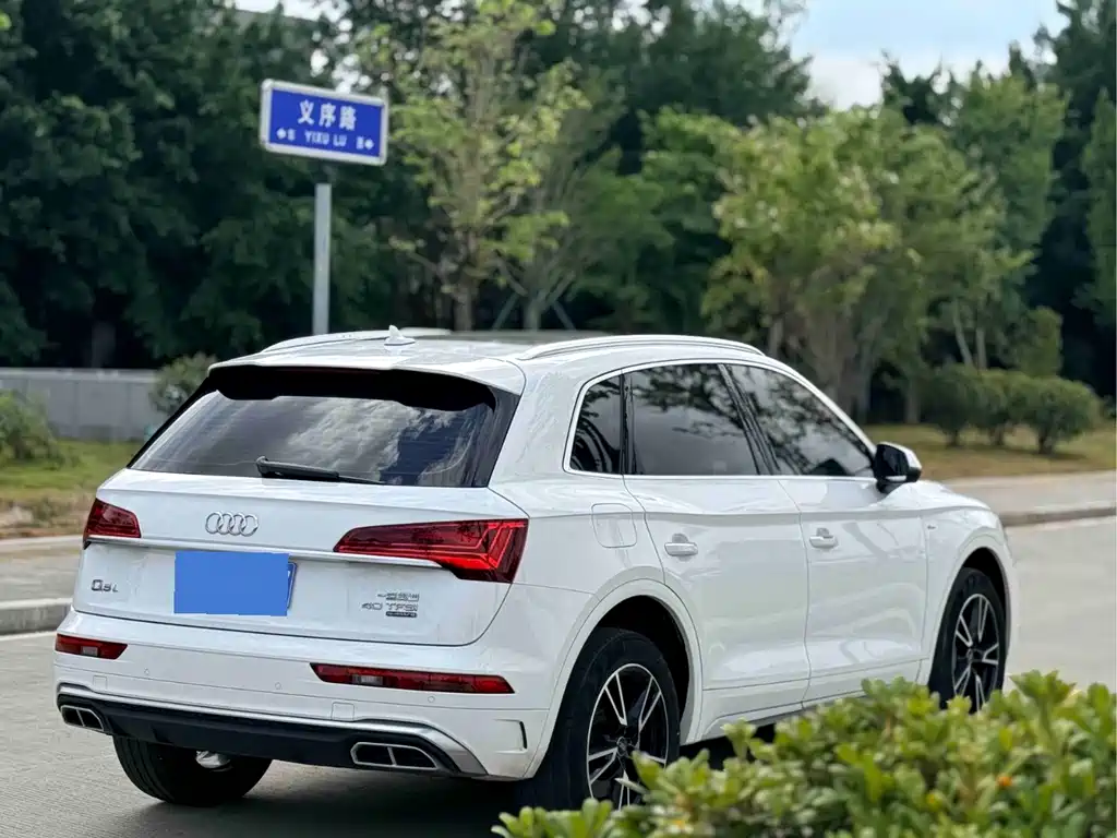 Audi Q5L — миниатюра 4