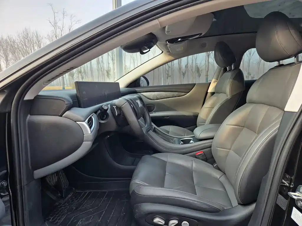 ZHIJI AUTOMOBILE ZHIJI L6