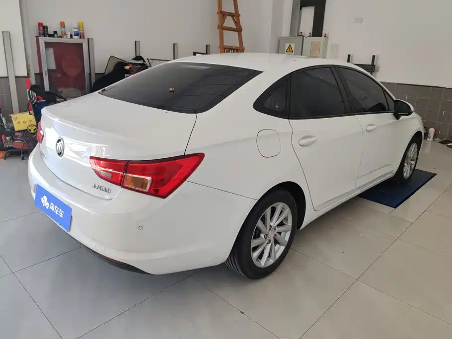 Buick Verano — миниатюра 3