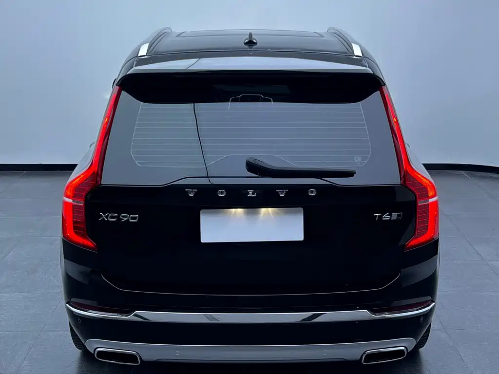 Volvo XC90 — миниатюра 7