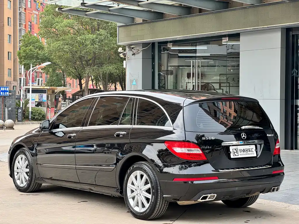 Mercedes-Benz R 2010 R 500 L 4MATIC Grand Edition