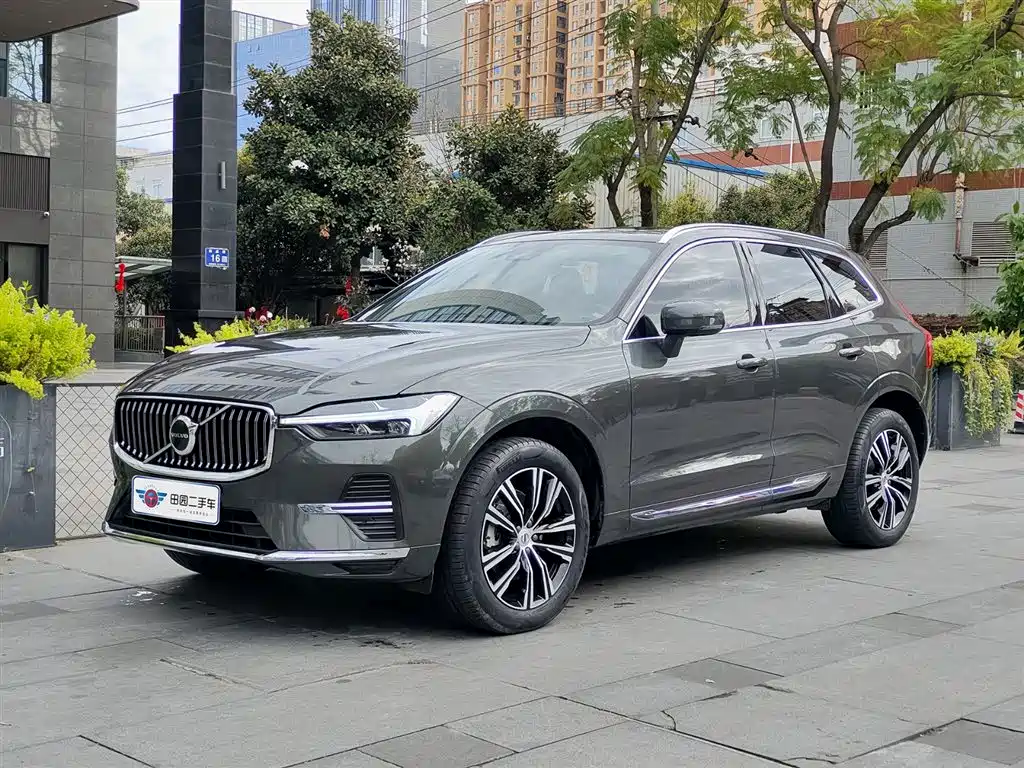 VOLVO XC60